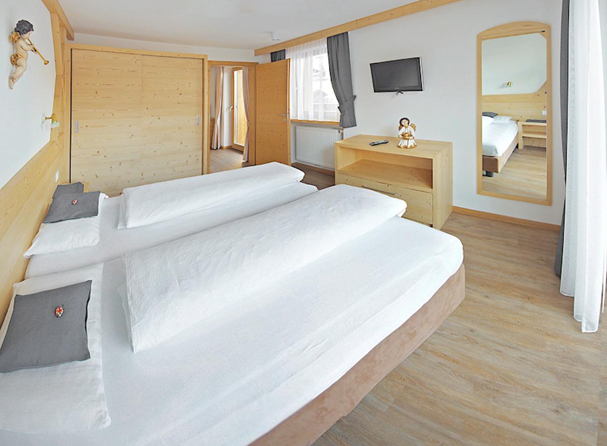 Apartments Chalet Ciufdlton Colfosco Eksteriør bilde
